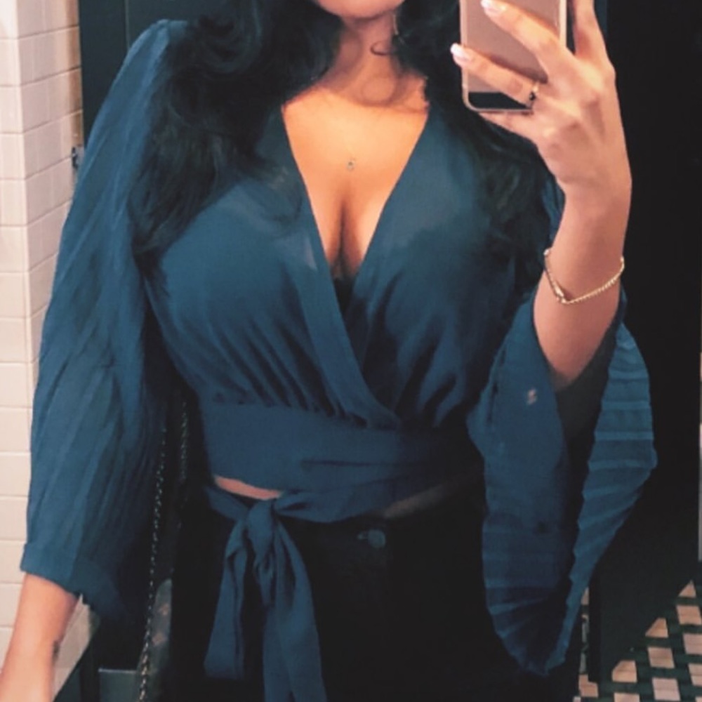 S sheer green crop wrap top